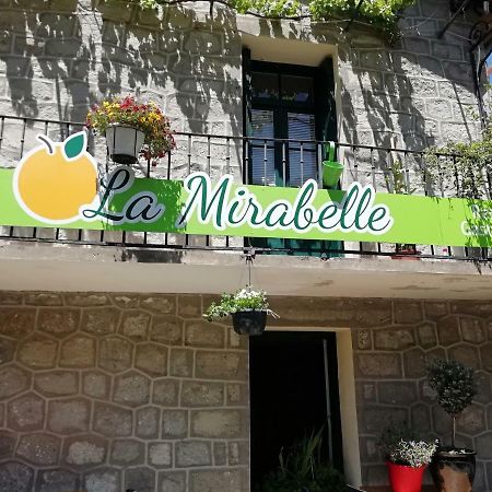 Penzion La Mirabelle-Casteil Country House Exteriér fotografie